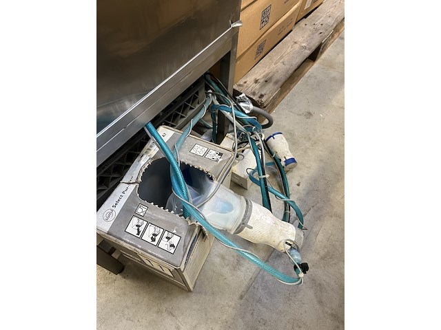 Professionele vaatwasmachine met zeepdispenser en rek zanussi, zl3 - afbeelding 6 van  8