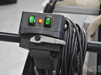 Professionele zuig schrobmachine - afbeelding 4 van  10
