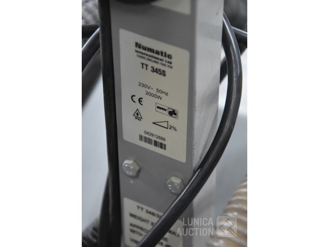 Professionele zuig schrobmachine - afbeelding 10 van  10