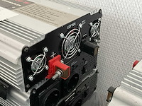 Profi power 1200 w omvormer (10x) - afbeelding 1 van  1