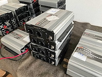 Profi power 2000 w omvormer (4x) - afbeelding 1 van  3