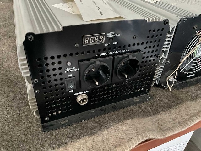 Profi power 3000 w omvormer (2x) - afbeelding 2 van  3