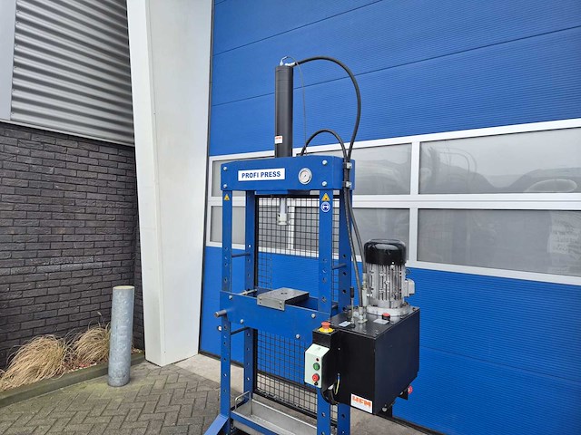 Profi press - 15 ton - brootspers - afbeelding 5 van  15