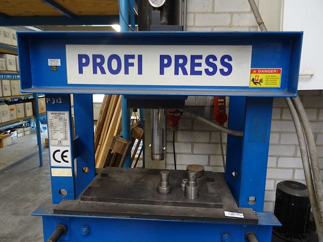 Profi press - m/h m/c 30-v2 - werkplaatspers - afbeelding 2 van  6