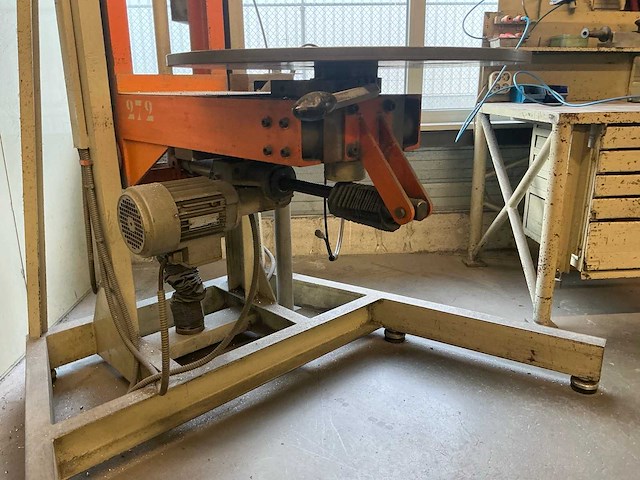 Profiel nabewerkingsmachine - afbeelding 4 van  9