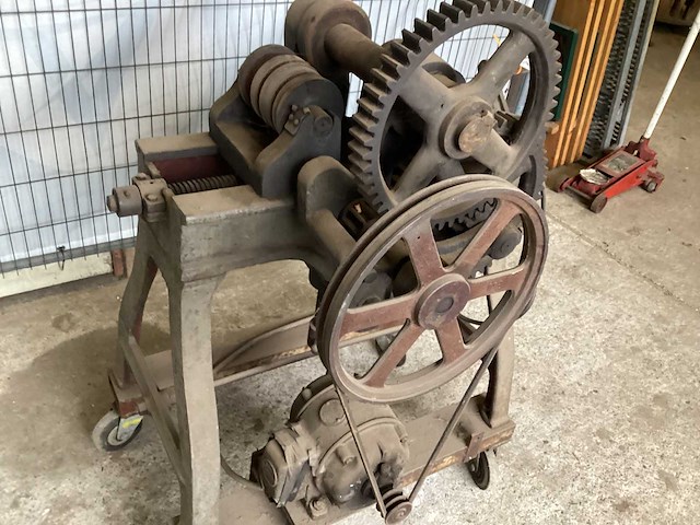 Profielbuigmachine - afbeelding 4 van  8