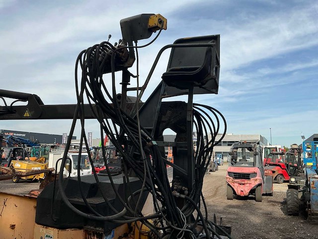 Profiline 532/45 zkr versnipperaar met autolaadkraan - afbeelding 22 van  39