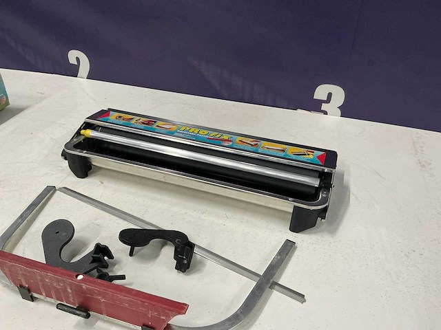 Profix behangmachine - afbeelding 2 van  5