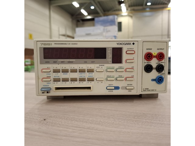 Programmeerbare voeding yokogawa, 7651 - afbeelding 2 van  7