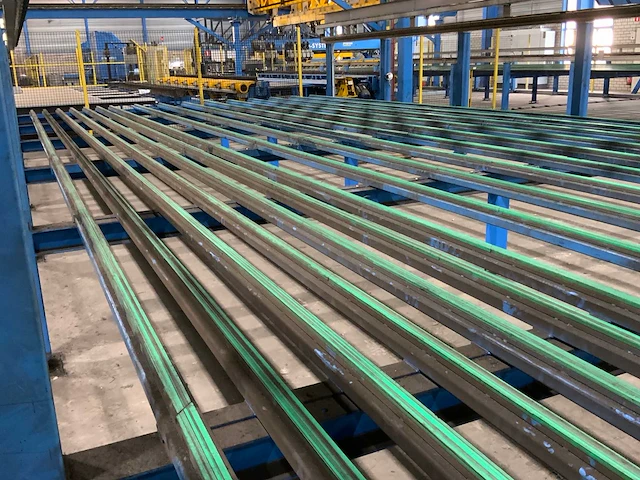 Progress lpr en ekd buigmachine, nettenmagazijn en -transportbank - afbeelding 9 van  34