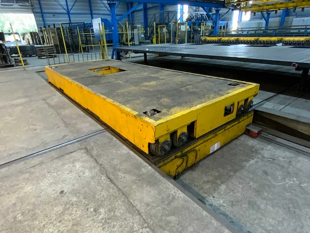 Progress lpr en ekd buigmachine, nettenmagazijn en -transportbank - afbeelding 30 van  34
