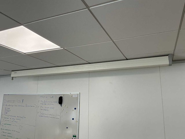 Projecta - projectiescherm - afbeelding 3 van  3