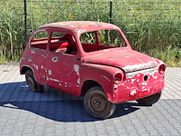 Projectauto, fiat, 600d, 1966, met kamikaze deuren