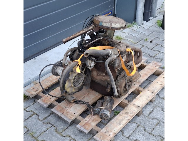 Projectauto, fiat, 600d, 1966, met kamikaze deuren - afbeelding 13 van  26