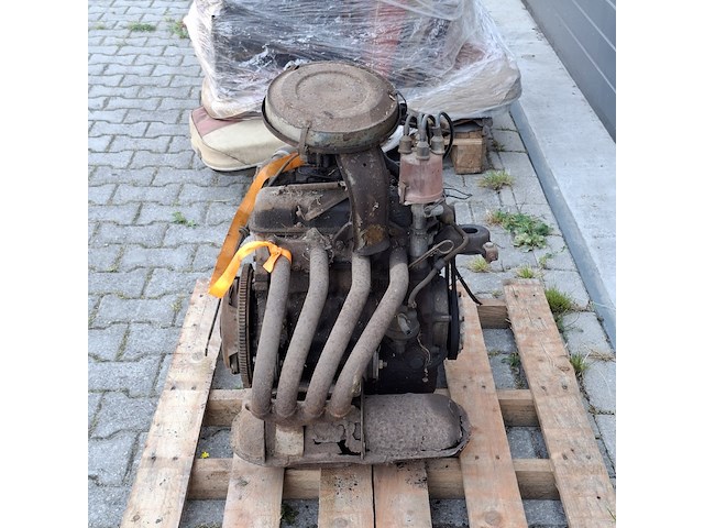 Projectauto, fiat, 600d, 1966, met kamikaze deuren - afbeelding 15 van  26