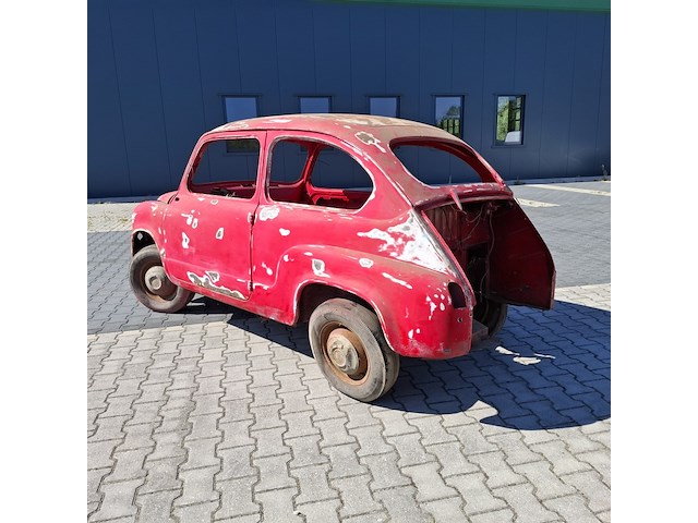 Projectauto, fiat, 600d, 1966, met kamikaze deuren - afbeelding 22 van  26
