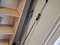 Projectiedoek op standaard en losse standaard - afbeelding 1 van  3