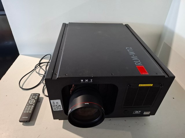 Projector, barco, rlm w12 + hb tld+ zoom sxga+ (2.8-4.5:1 lens), zwart - afbeelding 2 van  6