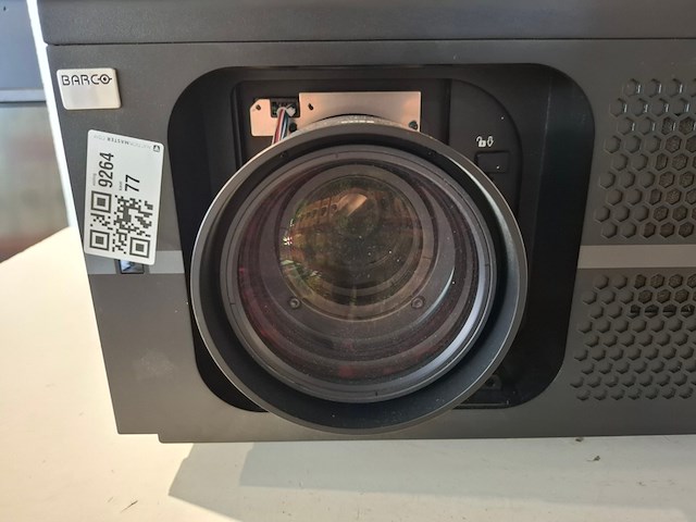 Projector, barco, rlm w14 + hb tld+ zoom sxga+ (2.8-4.5:1 lens), zwart - afbeelding 2 van  6