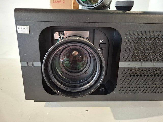 Projector, barco, rlm w14 + hb tld+ zoom sxga+ (2.8-4.5:1 lens), zwart - afbeelding 4 van  11