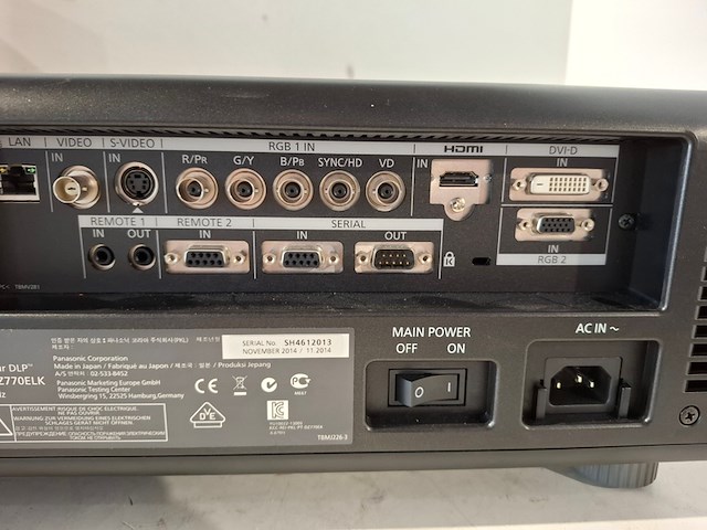 Projector, panasonic, pt dz770, et dle250 lens, 2x et-lad60aw lamp, zwart - afbeelding 8 van  11