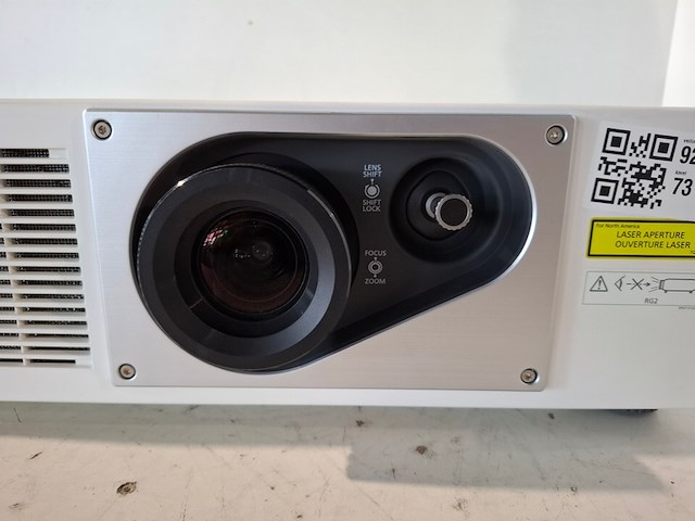 Projector, panasonic, pt-rz570, wit - afbeelding 2 van  7