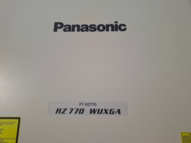 Projector, panasonic, pt-rz770 + et dle250 lens, wit - afbeelding 4 van  5