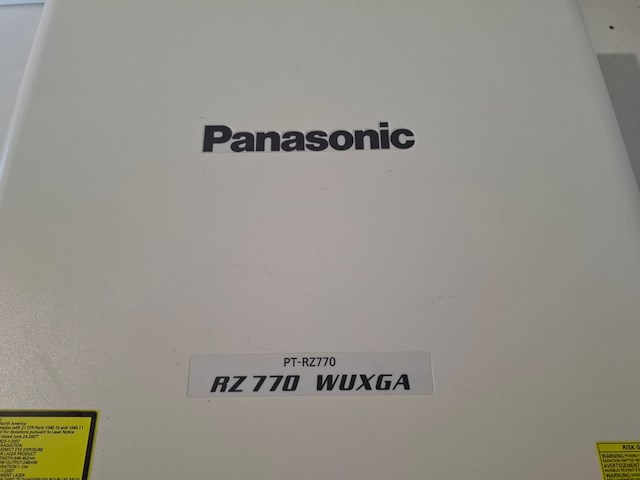 Projector, panasonic, pt-rz770 + standard lens, wit - afbeelding 4 van  5