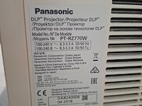 Projector, panasonic, pt-rz770 + standard lens, wit - afbeelding 3 van  5