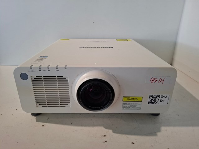Projector, panasonic, pt-rz770 + standard lens, wit - afbeelding 1 van  6