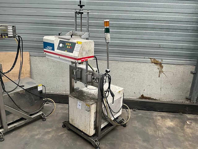 Proking hf-2500w inductiesealmachine - afbeelding 1 van  11