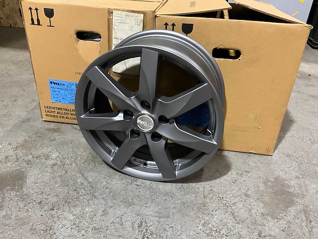 Proline - lichtmetalen velgenset 16 inch 5x110 - afbeelding 1 van  4