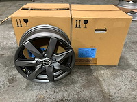 Proline lichtmetalen velgenset (4x) 15 inch - afbeelding 1 van  4