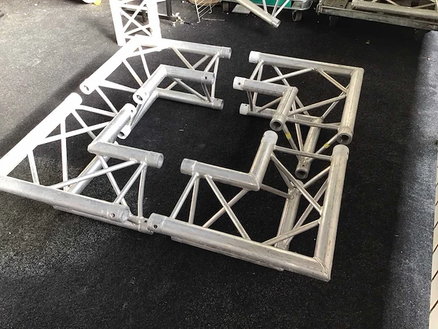 Prolite hoek aluminium trus (4x) - afbeelding 3 van  4