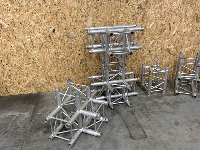 Prolyte aluminium trusdelen - afbeelding 14 van  19