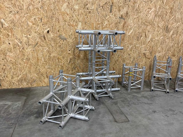 Prolyte aluminium trusdelen - afbeelding 15 van  19