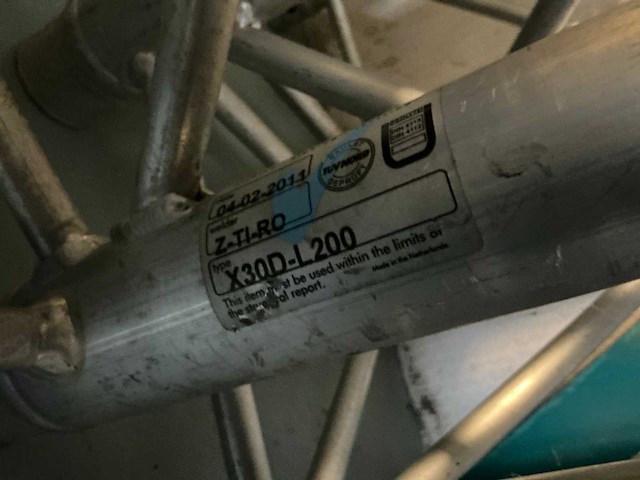 Prolyte driehoek 30cm aluminium truss (3x) - afbeelding 4 van  5