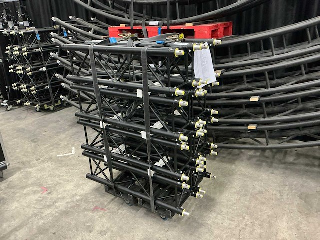 Prolyte h30v 1.0m zwart aluminium truss (8x) - afbeelding 1 van  5