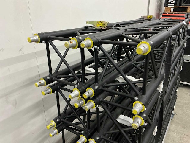 Prolyte h30v 200cm zwart aluminium truss (8x) - afbeelding 4 van  4