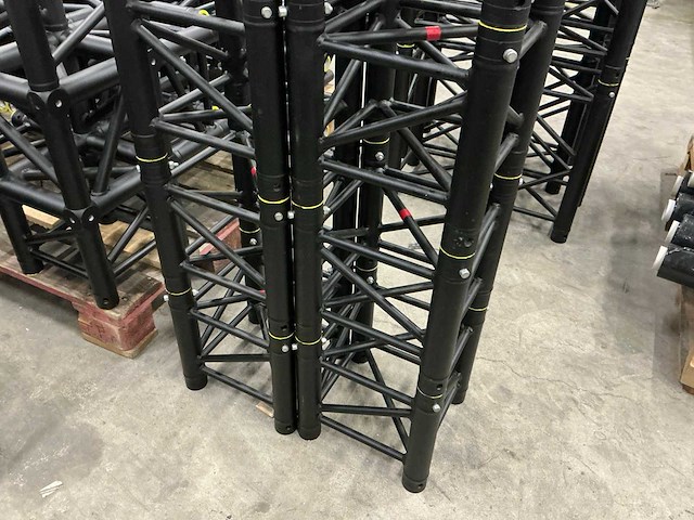 Prolyte h30v 29cm zwart aluminium truss (10x) - afbeelding 2 van  2
