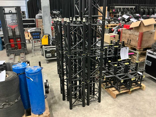 Prolyte h30v 50cm zwart aluminium truss (14x) - afbeelding 2 van  4