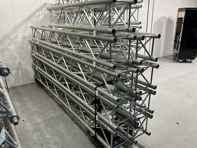 Prolyte h30v aluminium trus (46x) - afbeelding 9 van  11