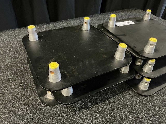 Prolyte h30v aluminium truss base plate (10x) - afbeelding 4 van  4