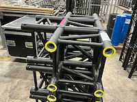 Prolyte h30v c017 zwart aluminium truss boxcorner (4x) - afbeelding 3 van  3