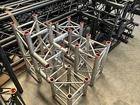 Prolyte h30v silver aluminium truss (4x) - afbeelding 2 van  3