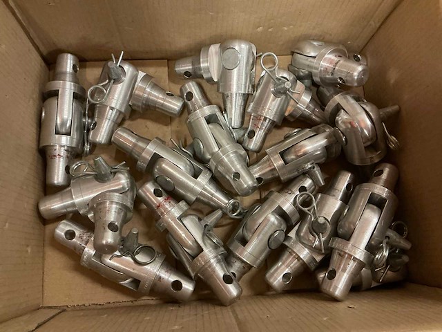 Prolyte hinge coupler aluminium truss (16x) - afbeelding 5 van  5