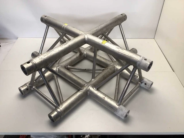 Prolyte kruis aluminium trus - afbeelding 2 van  4
