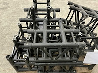 Prolyte s36r zwart aluminium truss hoekdeel (9x) - afbeelding 3 van  6
