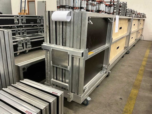 Prolyte stagedex 1x1m podiumdeel (6x) - afbeelding 2 van  5