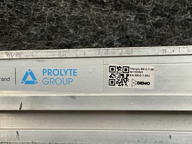 Prolyte topline deck triangle 2x1 m podiumdeel (4x) - afbeelding 8 van  9